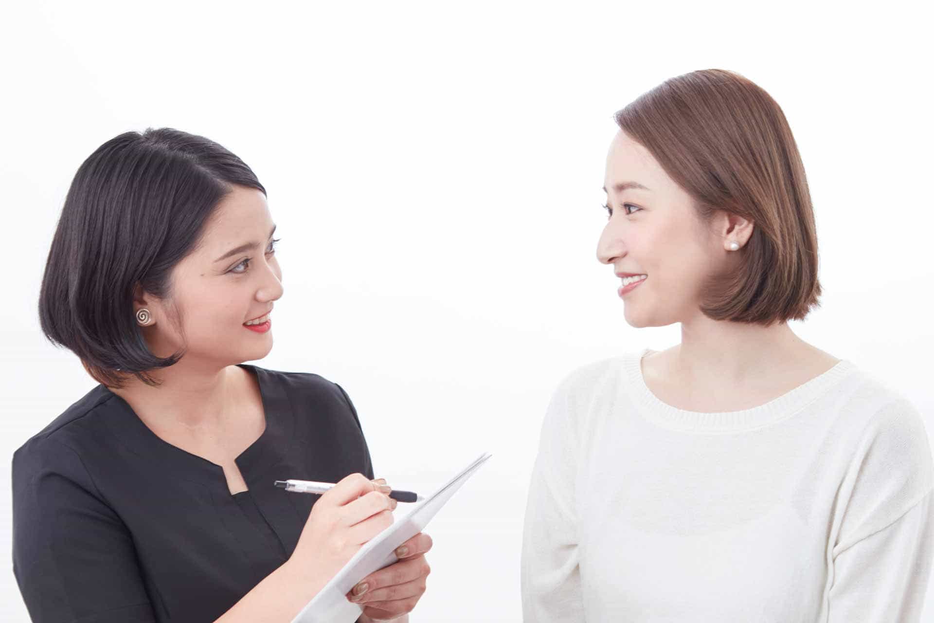 メイクアップスタッフ